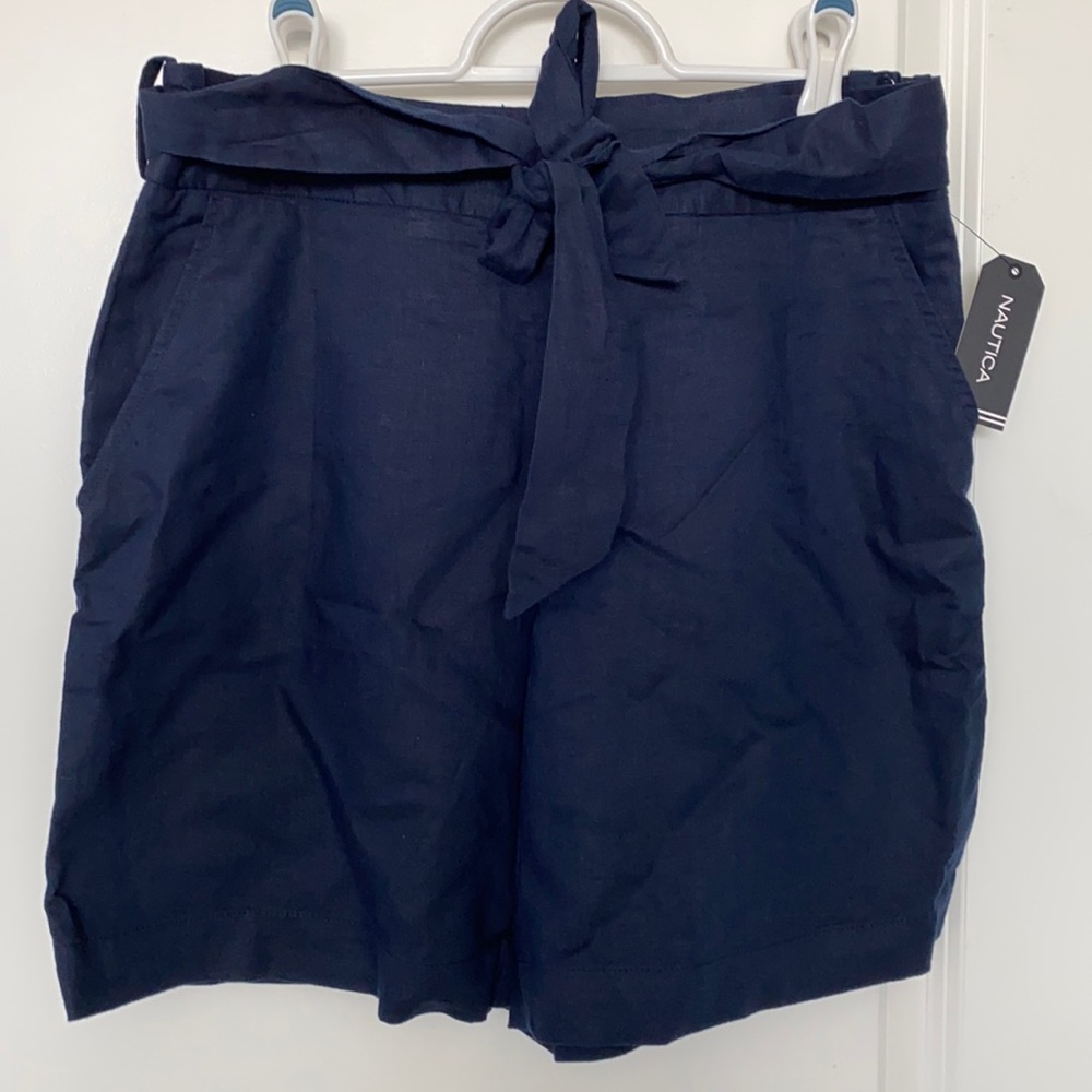 Nautica, Navy color,size 6